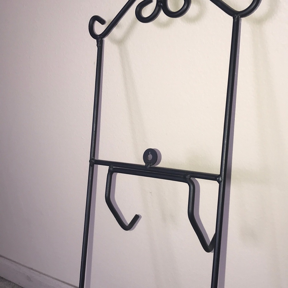 Metal Key Rack - Picture 5 of 5